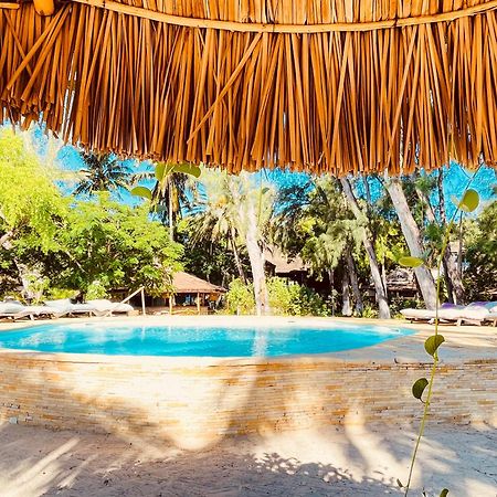 Vovo Telo Lodge Толиара Екстериор снимка