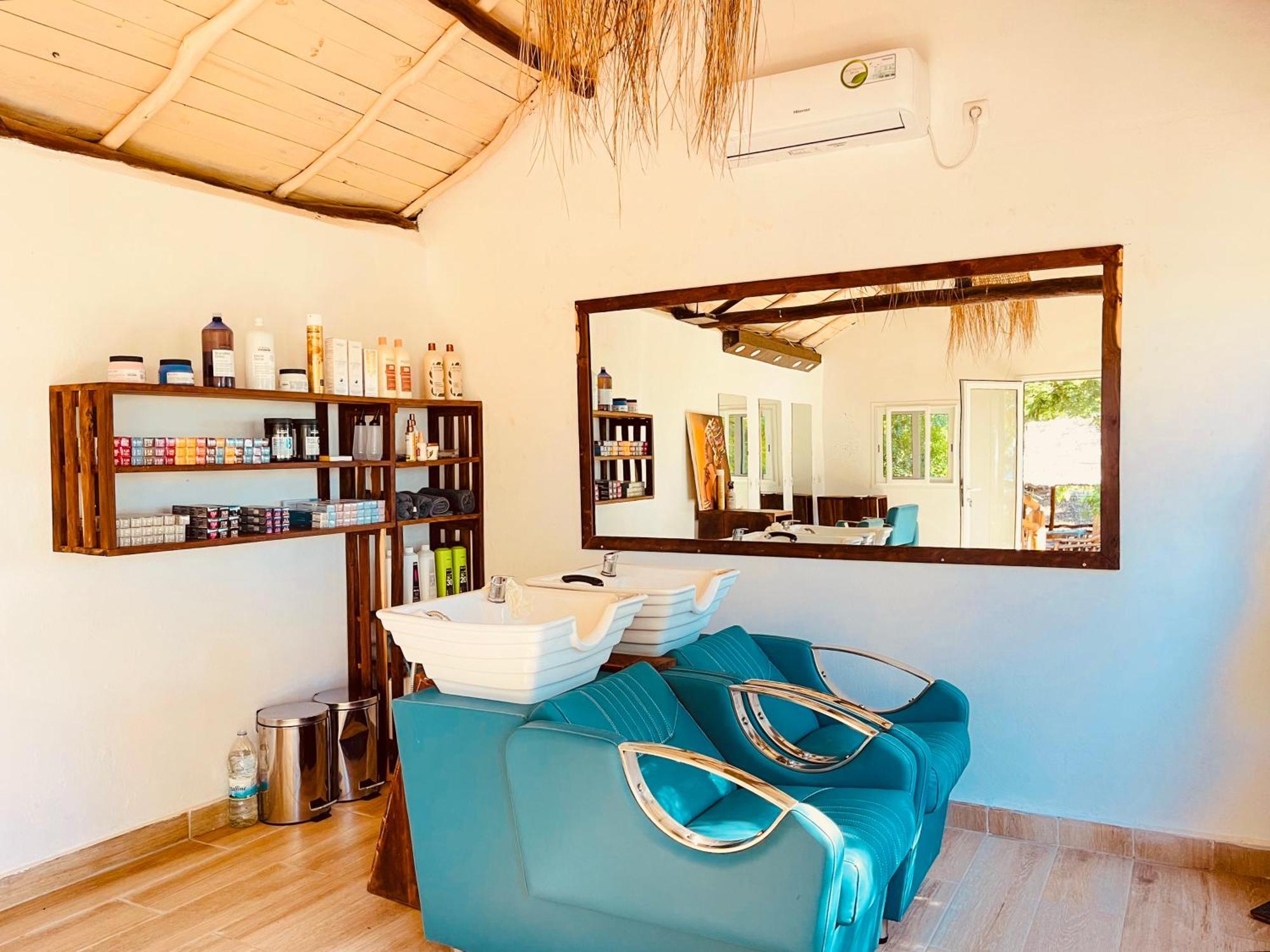 Vovo Telo Lodge Толиара Екстериор снимка