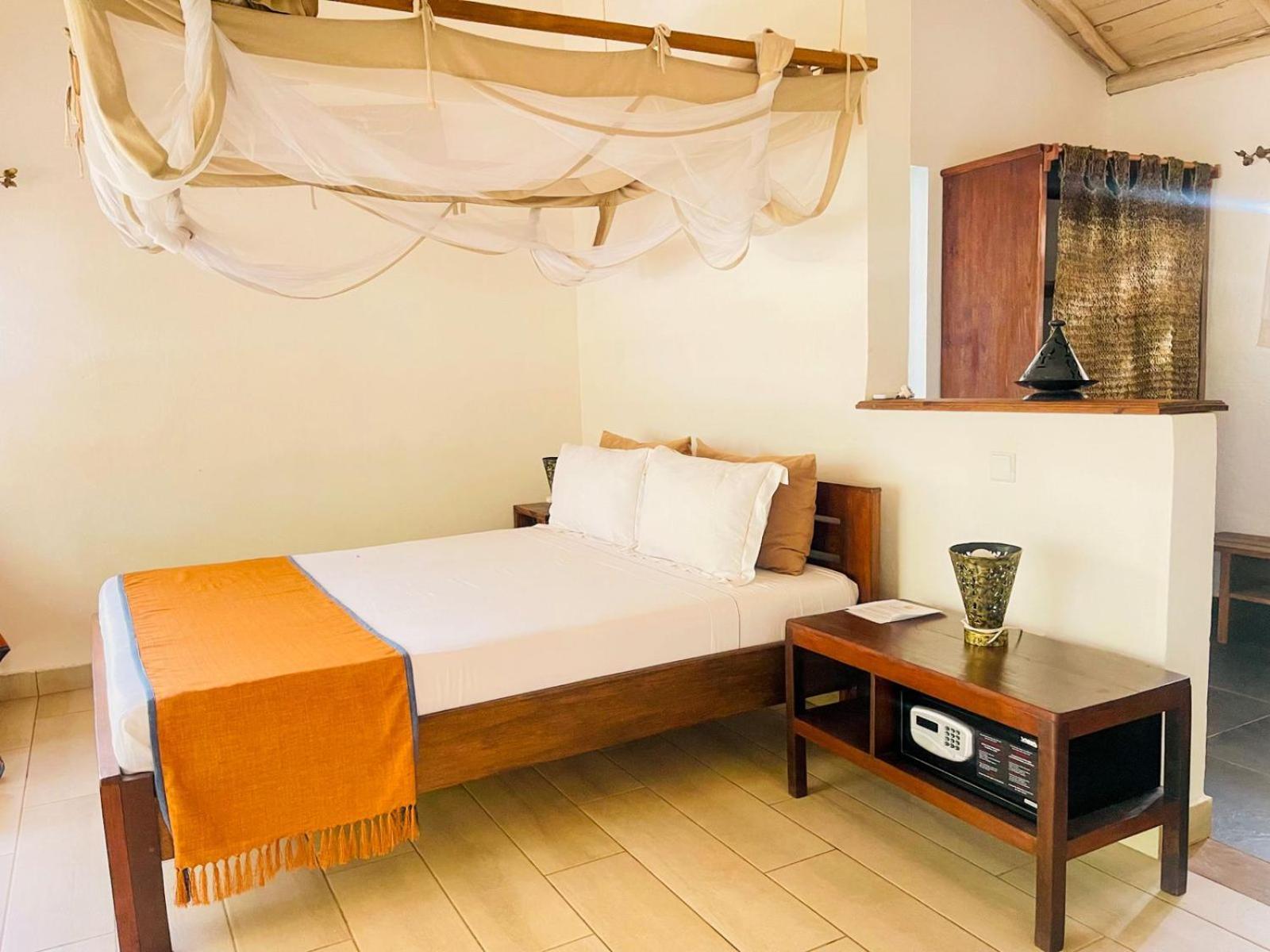 Vovo Telo Lodge Толиара Екстериор снимка